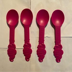 Menchies Collectible Spoons 4-Piece Set